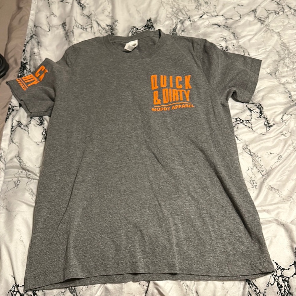 Quick & Dirty Gray T-Shirt